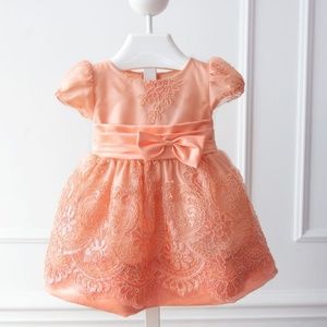 Beautiful NWOT Shanil Peach Dress